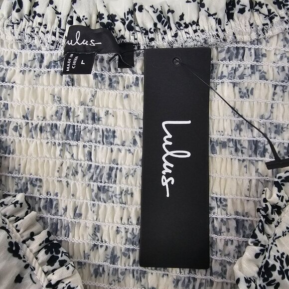 Lulus Women's Black & White Floral Print Puff Sleeve Smocked Blouse Size L NWT - Picture 8 of 13
